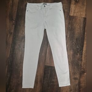 Abercrombie & Fitch Women's Light Gray Skinny Jeans